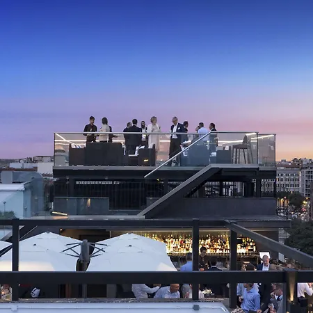 Golden Tulip Piram ホテル 4*