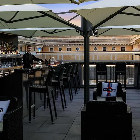 Golden Tulip Piram ホテル 4*