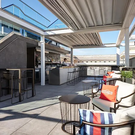 Hotel Golden Tulip Piram 4*