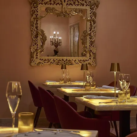 فندق Golden Tulip Piram