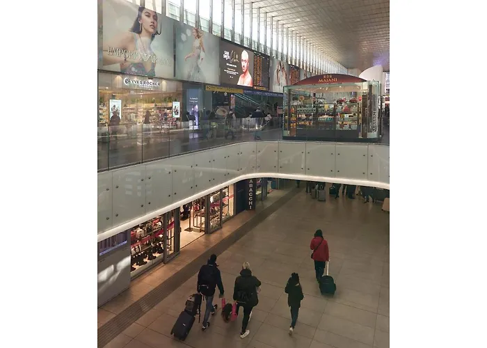 Golden Tulip Piram ホテル