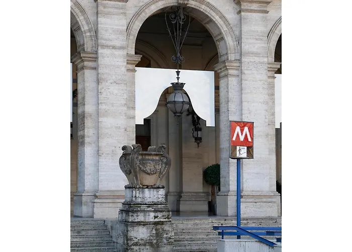 ホテル Golden Tulip Piram ローマ