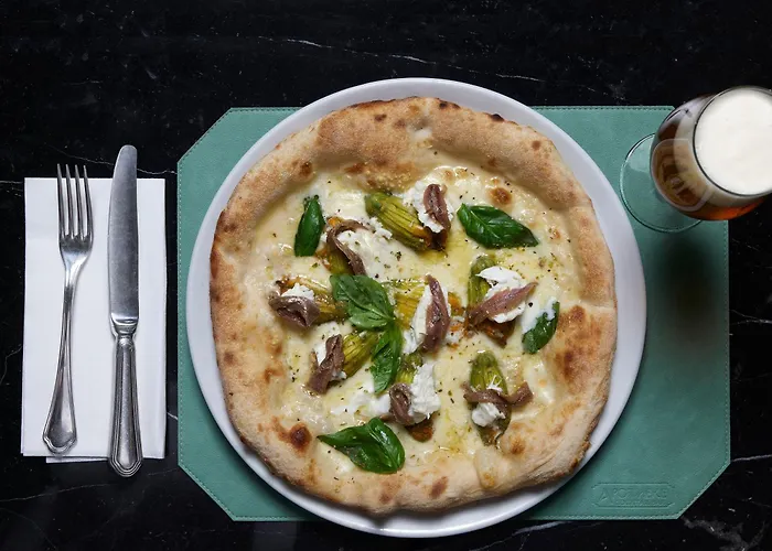 ホテル Golden Tulip Piram ローマ