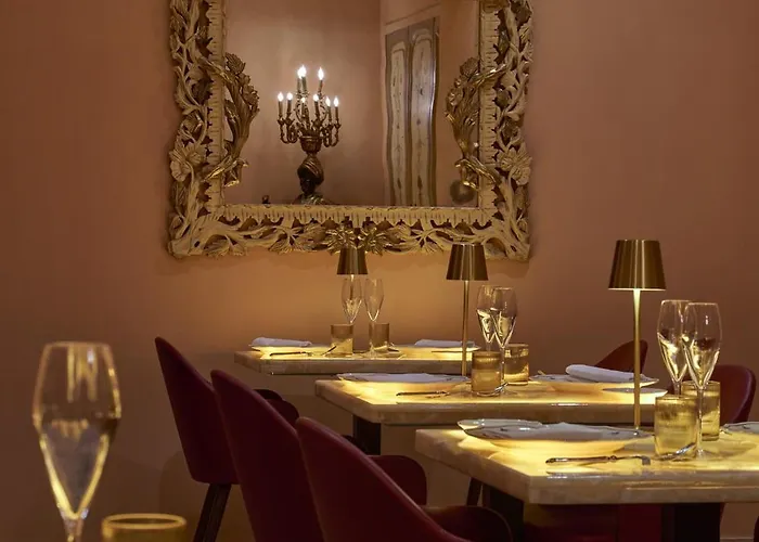 ホテル Golden Tulip Piram