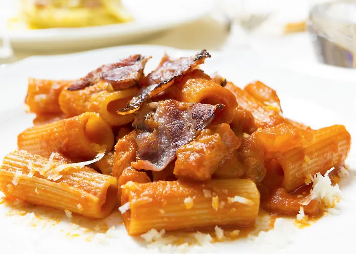 Golden Tulip Piram ホテル