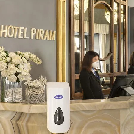 Golden Tulip Piram