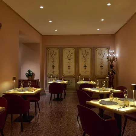 Hotel Golden Tulip Piram Řím